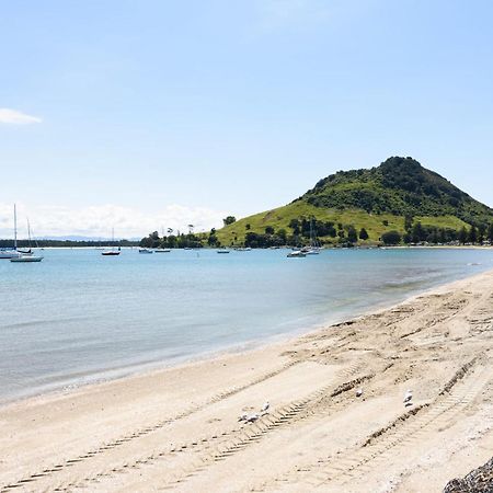 Sunny And Spacious - Moments From The Beach And Downtown Mount Maunganui Exterior foto
